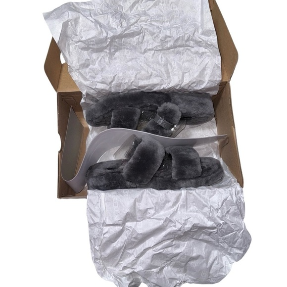 UGG (NWT) Women’s Sheepskin Fuzz Yeah Sandals Size 10 - Picture 8 of 13